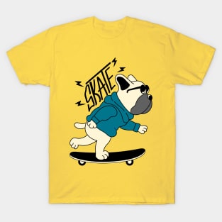 Dog playing skateboard T-Shirt